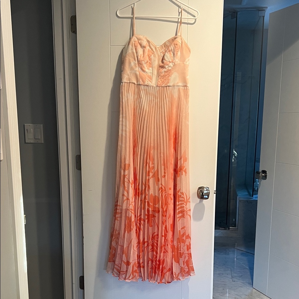 Karen Millen Elegant Peach and Orange Floral Dress
